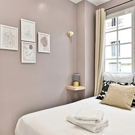 Place De La Nation Apartment Paris