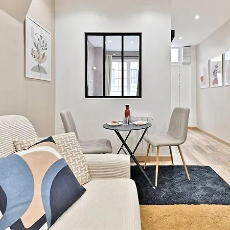 Apartment Place De La Nation